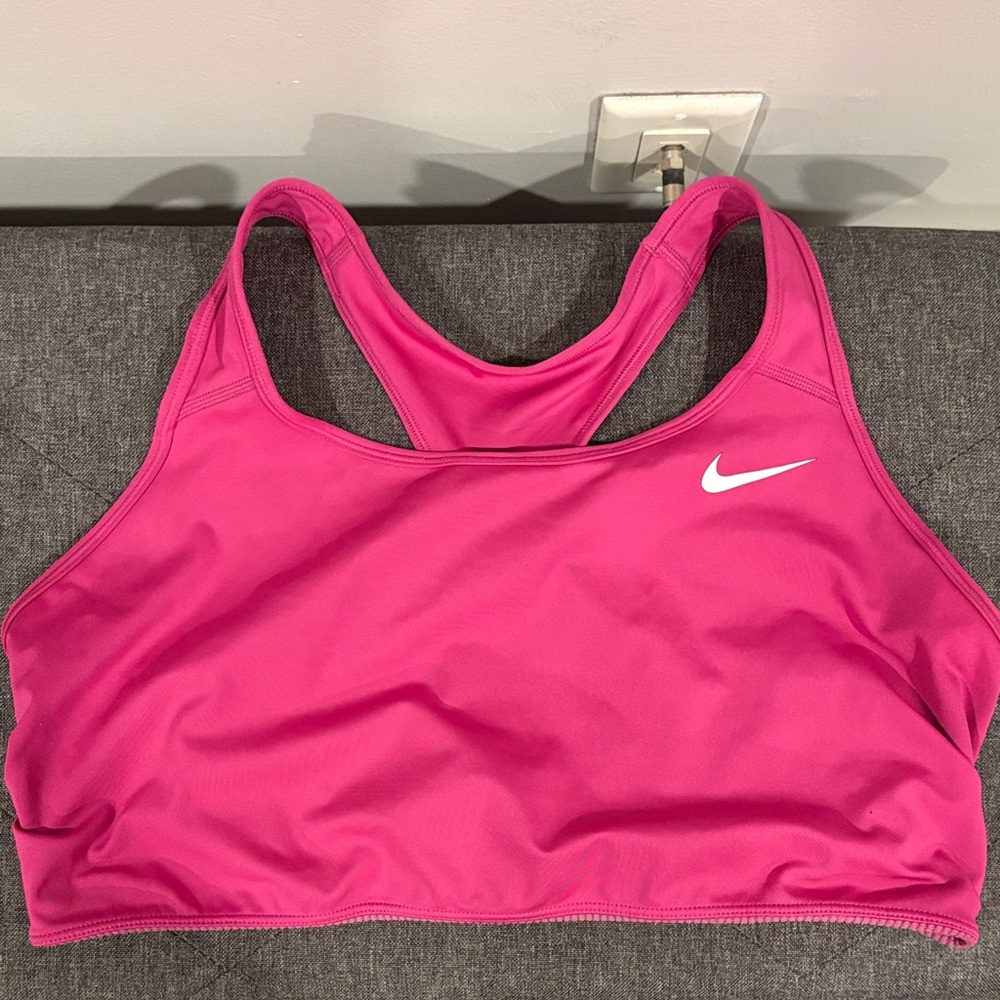Nike Women's Vibrant Pink Sports Bra